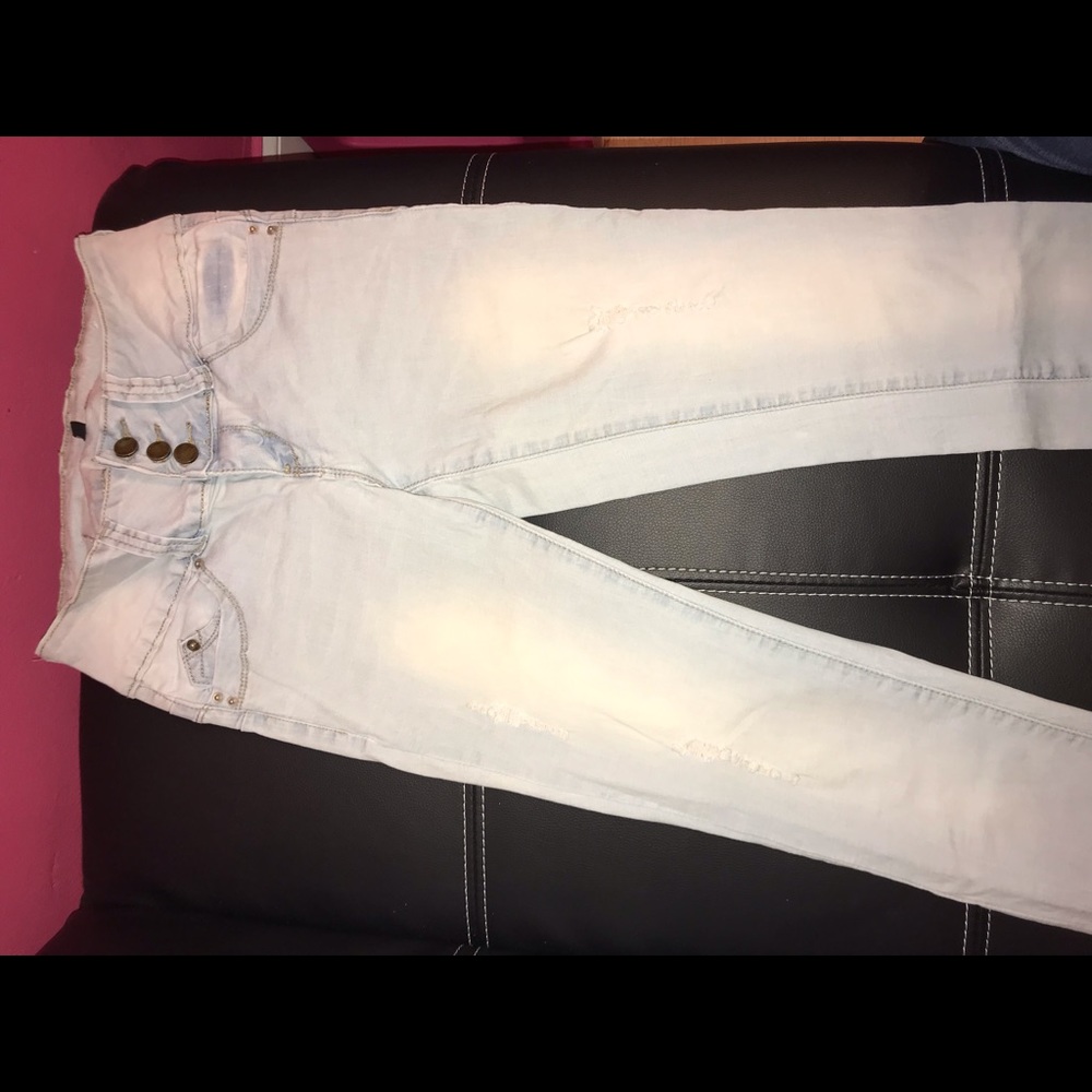 JEANS😍BRAND NEW